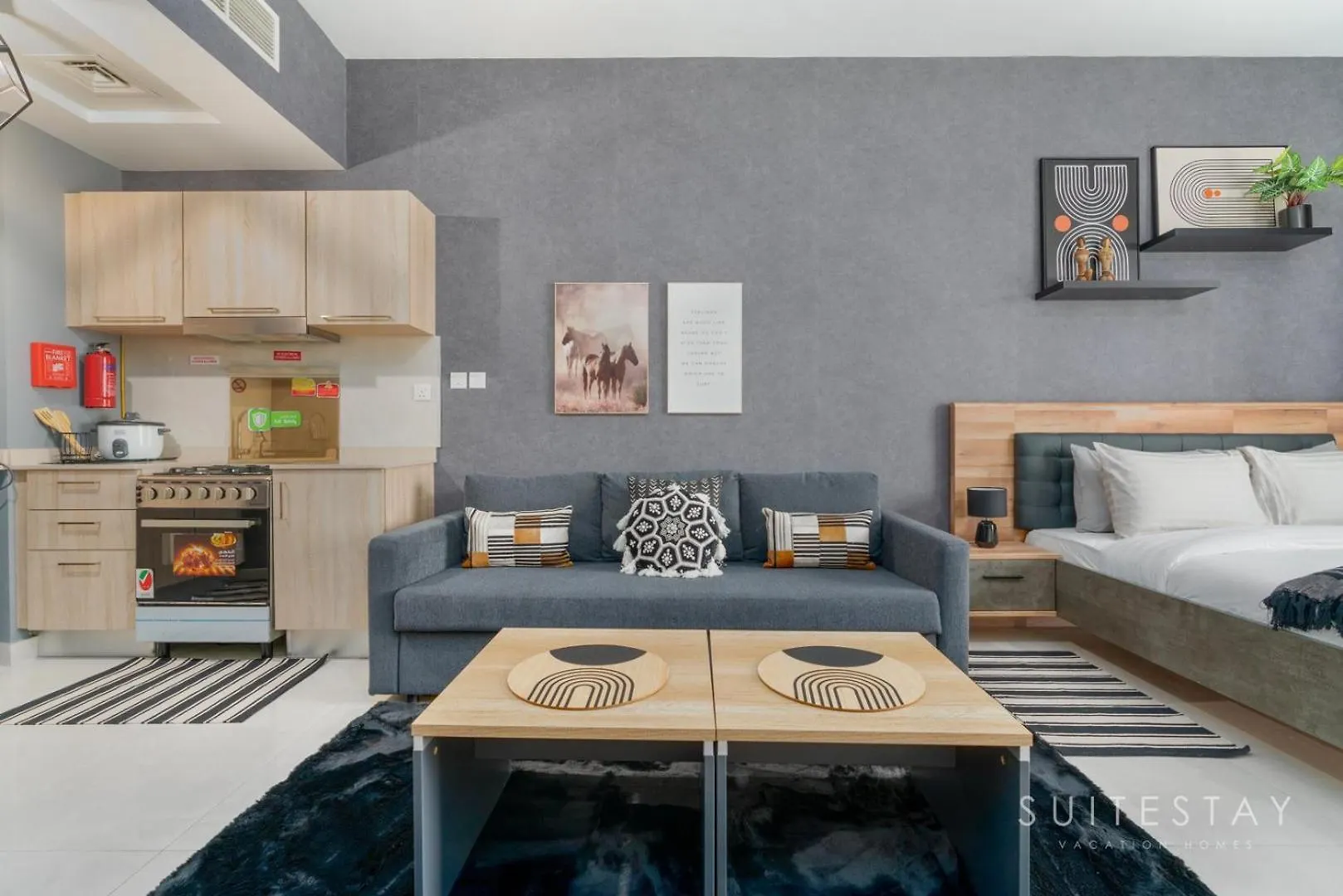 Apartment City Centre Prime Studio With Pool And Gym Access Dubai