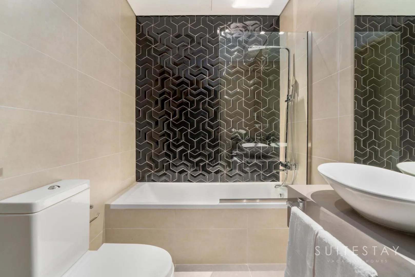 City Centre Prime Studio With Pool And Gym Access Dubai